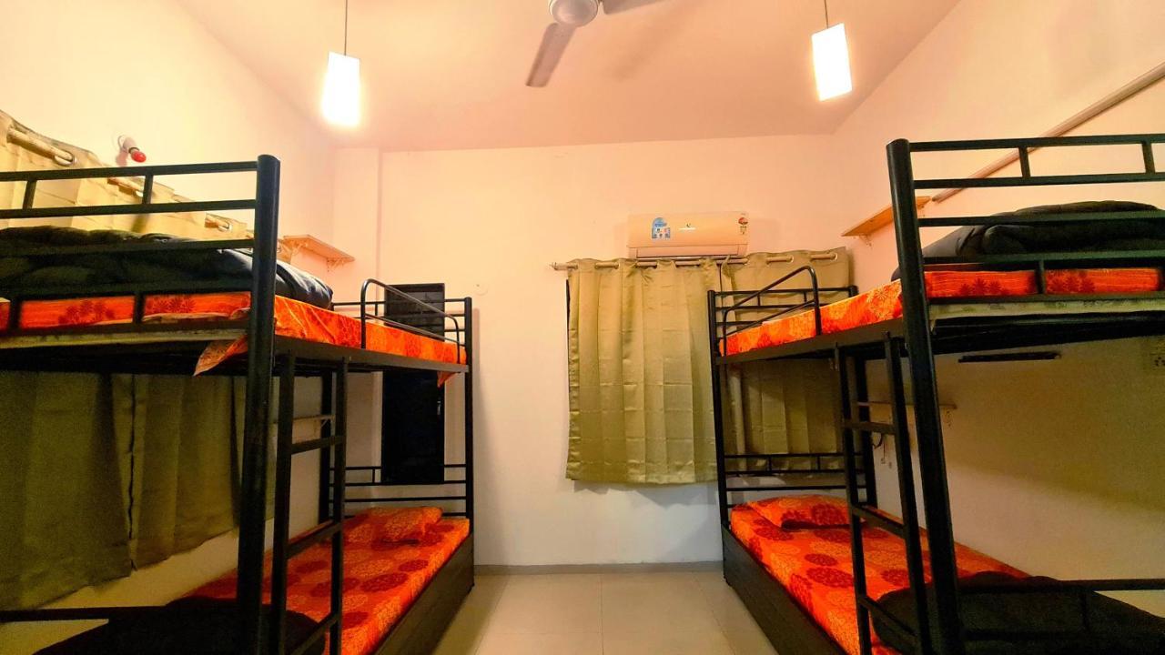 Lifespace- Spacious Hostel In A Luxurious Villa Pune Exterior photo