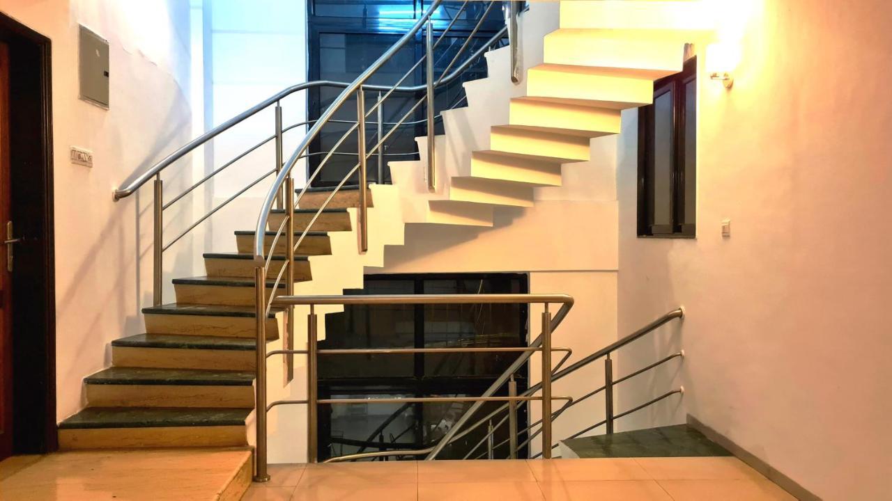 Lifespace- Spacious Hostel In A Luxurious Villa Pune Exterior photo