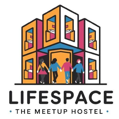 Lifespace- Spacious Hostel In A Luxurious Villa Pune Exterior photo