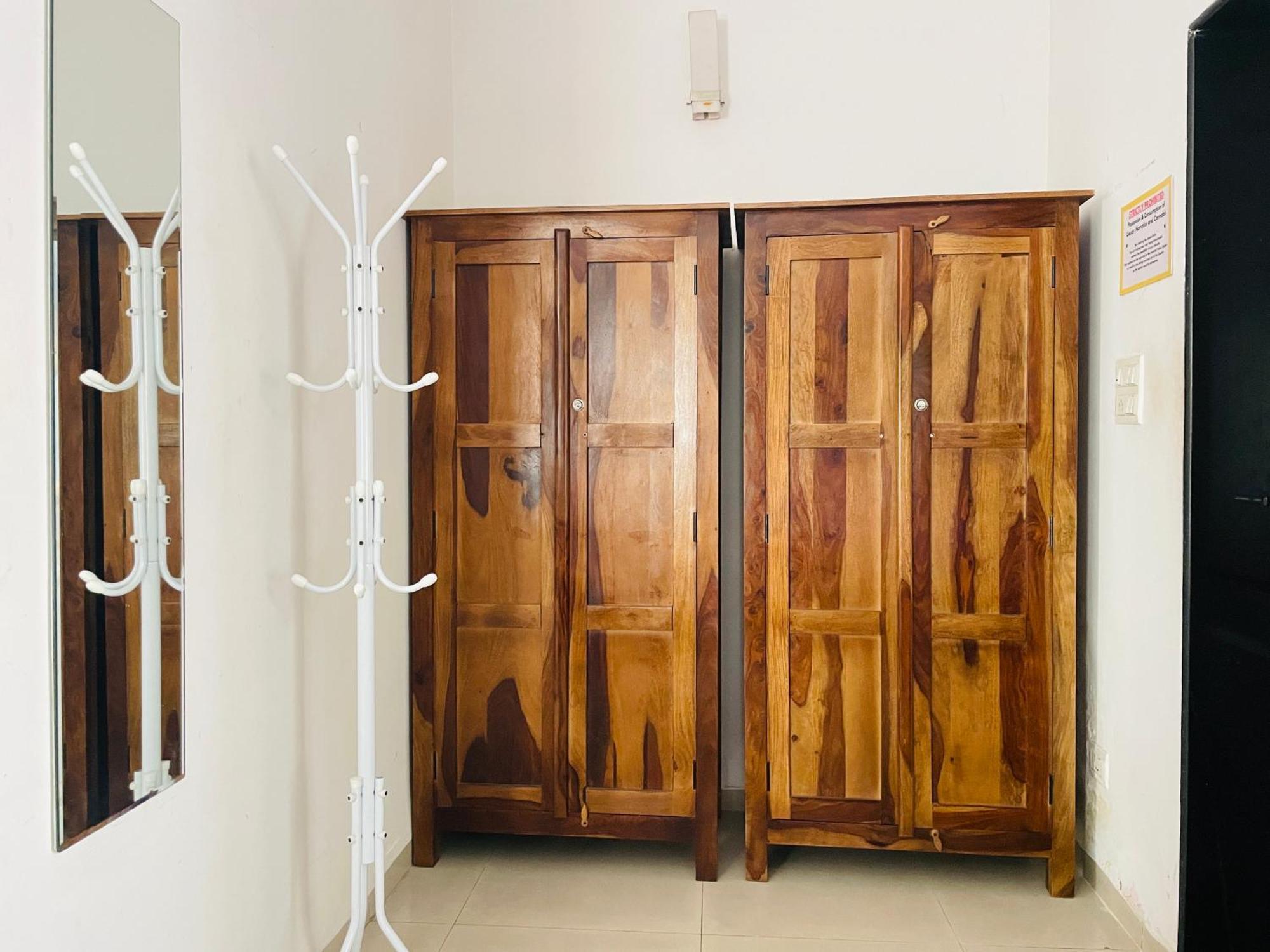 Lifespace- Spacious Hostel In A Luxurious Villa Pune Exterior photo